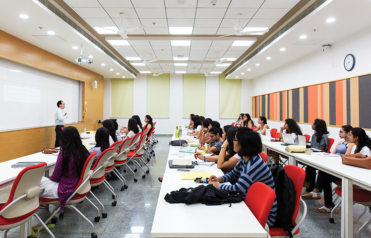Students participating in an interdisciplinary academic session